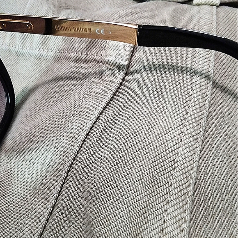 Bobbie Brown sunglasses!!!